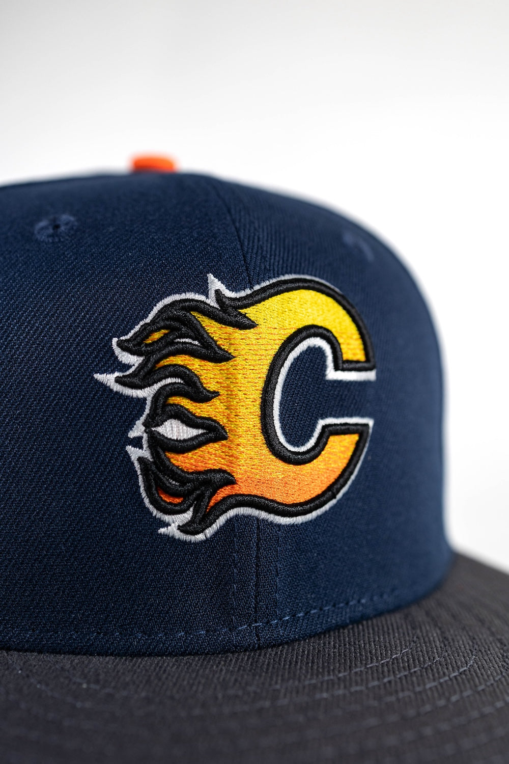 Calgary Flames 40th 59FIFTY New Era Blue Hat