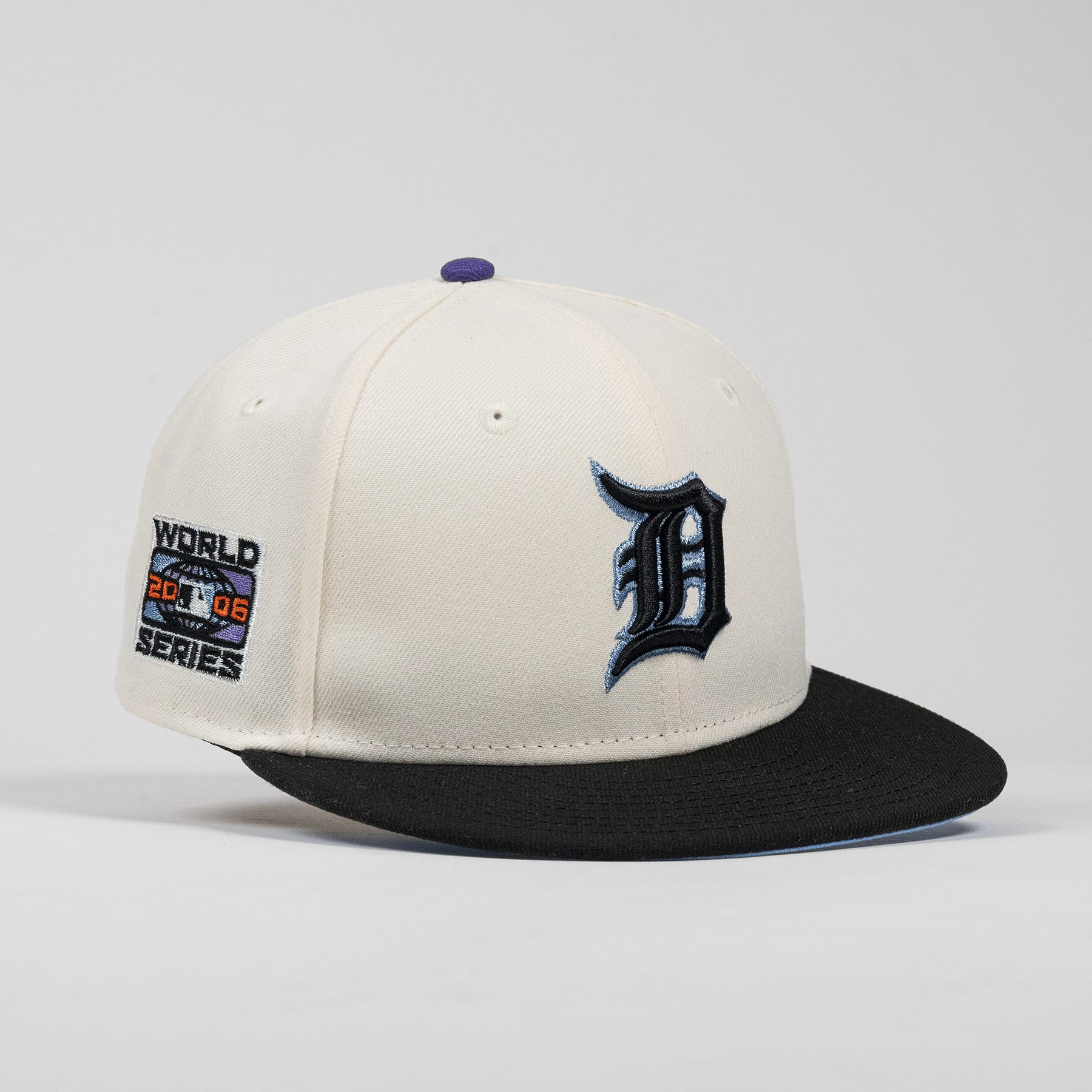 Cartoon Connection Tigers 59FIFTY Chrome New Era Hat