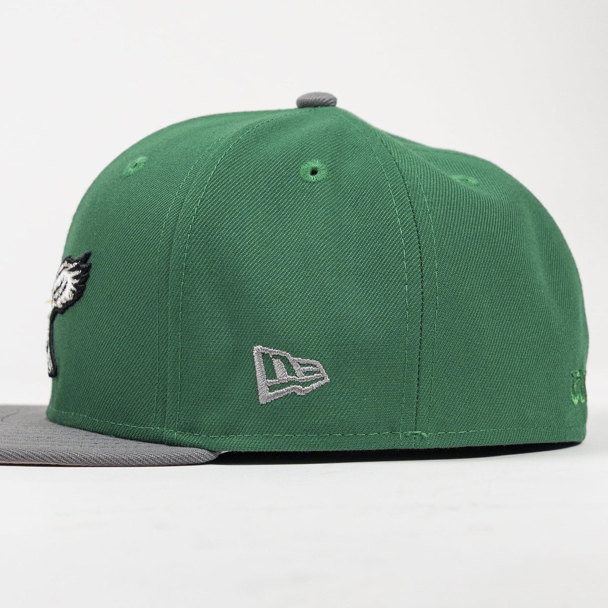Eagles 97 Draft 59FIFTY New Era Green / Grey Hat Pink UV