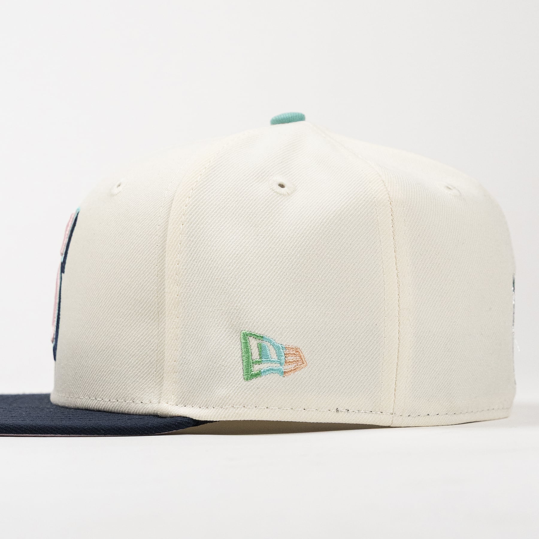 Mariners 35th 59FIFTY New Era Chrome & Navy Hat Pink UV