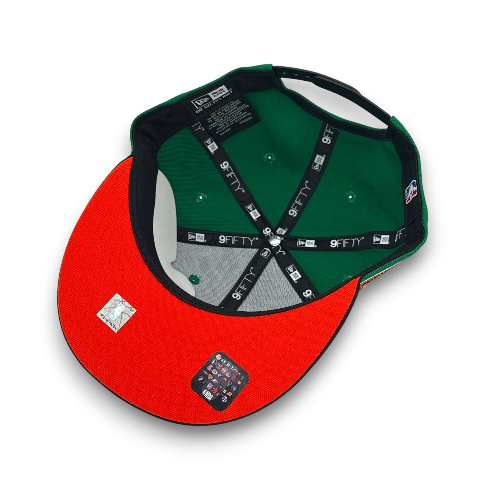 NY Knicks New Era 9FIFTY Green Snapback Hat