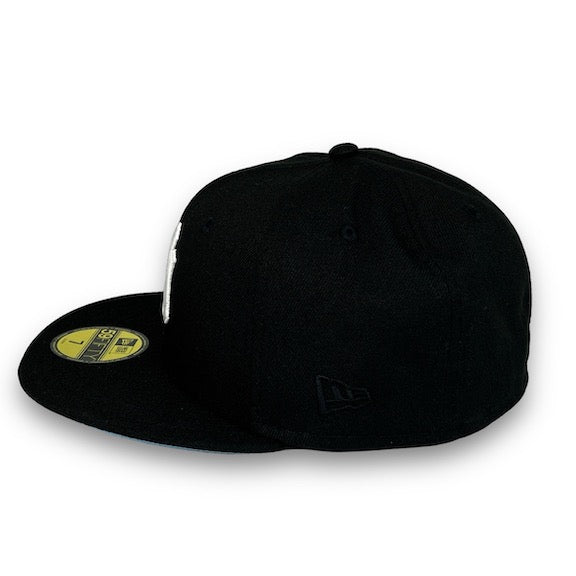 NY Yankees 99 WS 59FIFTY New Era Black Hat Sky Blue Bottom